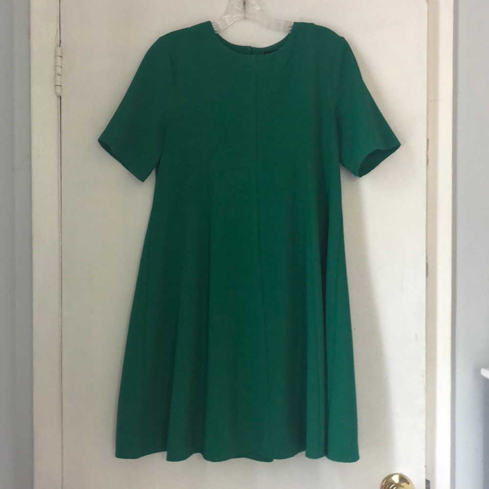 LAST WEEKEND 💫 Green Topshop A-Line Dress